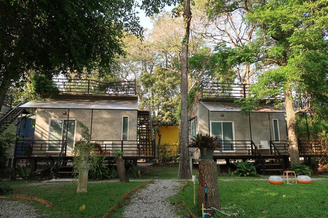 Mama Tree Hotell Rayong Exteriör bild